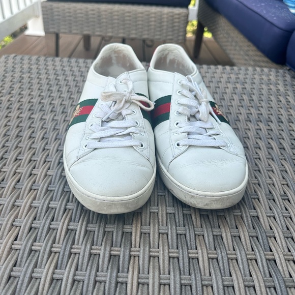 Women’s Gucci Ace Sneaker with Bee - Picture 4 of 8